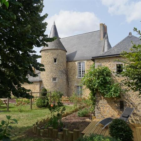 Bed and Breakfast Manoir De La Grand'Cour Soulgé-sur-ouette Exteriér fotografie